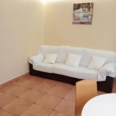 Vut Zona Peatonal, Parking Gratis, Terraza, 3 Dormitorios, Ascensor *