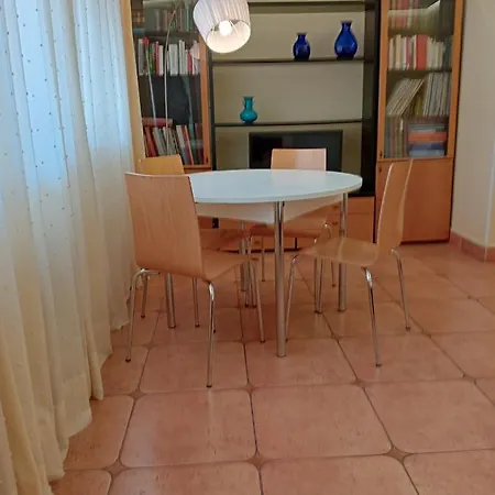 Vut Zona Peatonal, Parking Gratis, Terraza, 3 Dormitorios, Ascensor Apartamento Salamanca