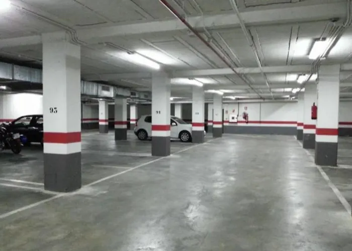 Jardines De La Muralla Free Parking 萨拉曼卡