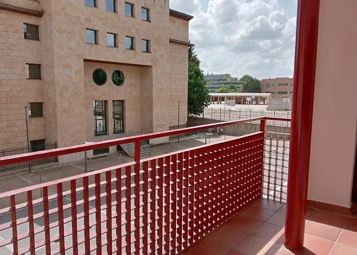 Jardines De La Muralla Free Parking